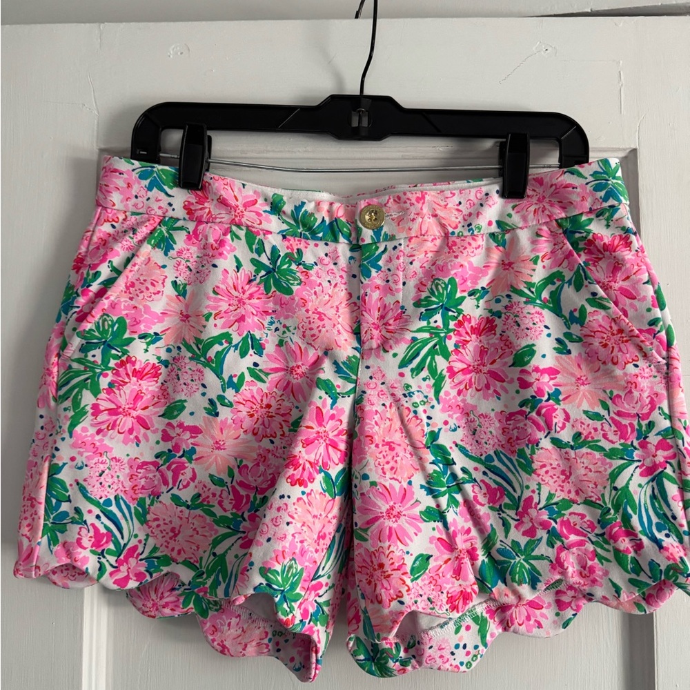 Lilly Pulitzer Floral Pink and Green Women's Shorts size 8